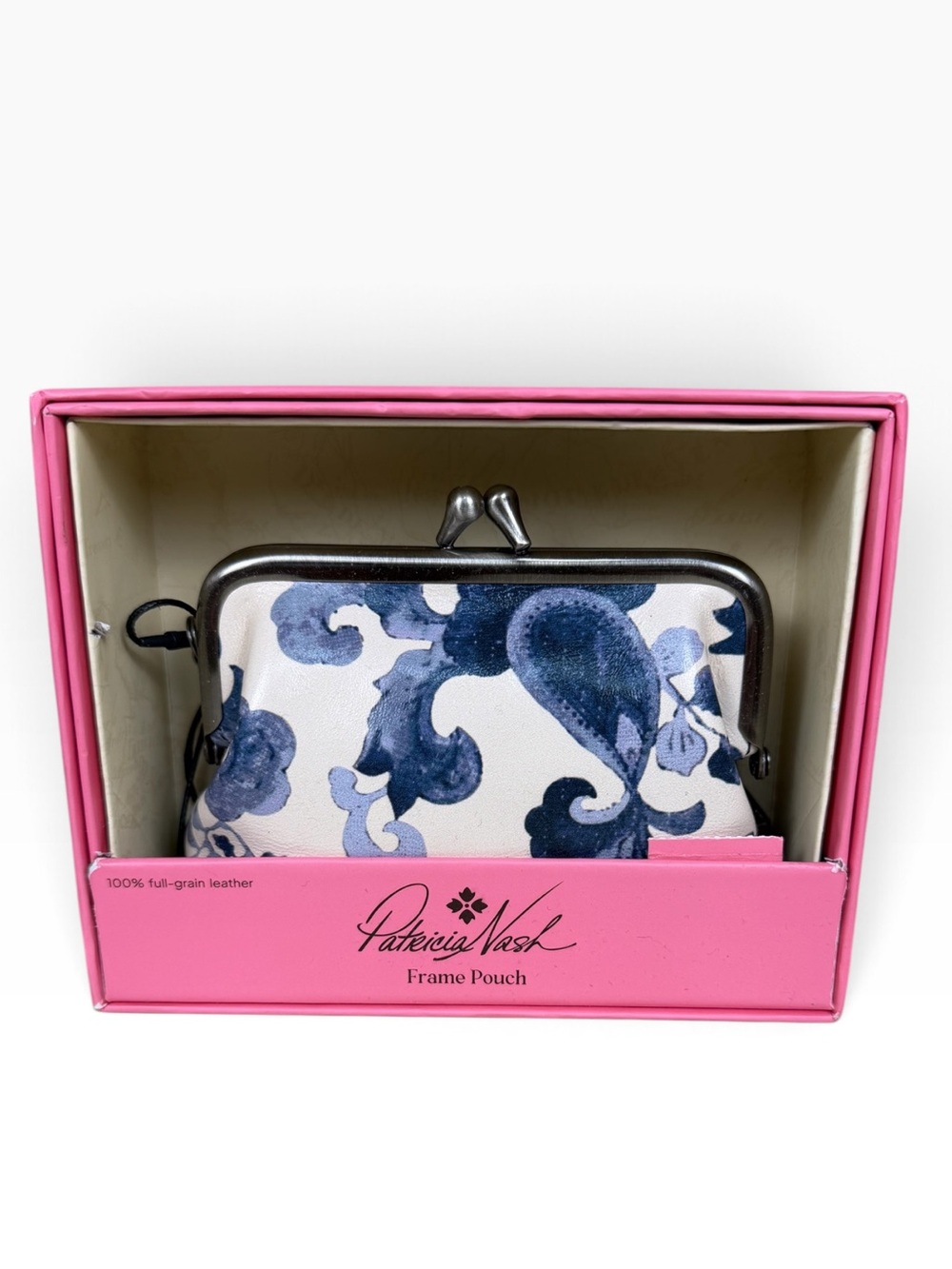 NWT Patricia Nash coin pouch in the “Renaissance Revival” print.